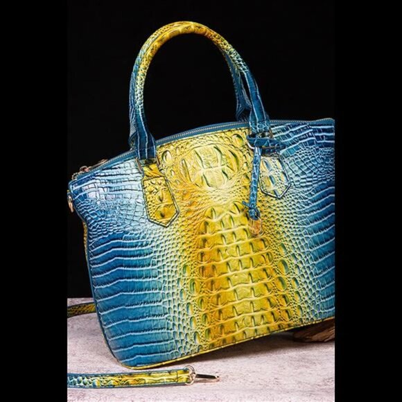 Gradient PU Leather Handbag - Picture 5 of 15